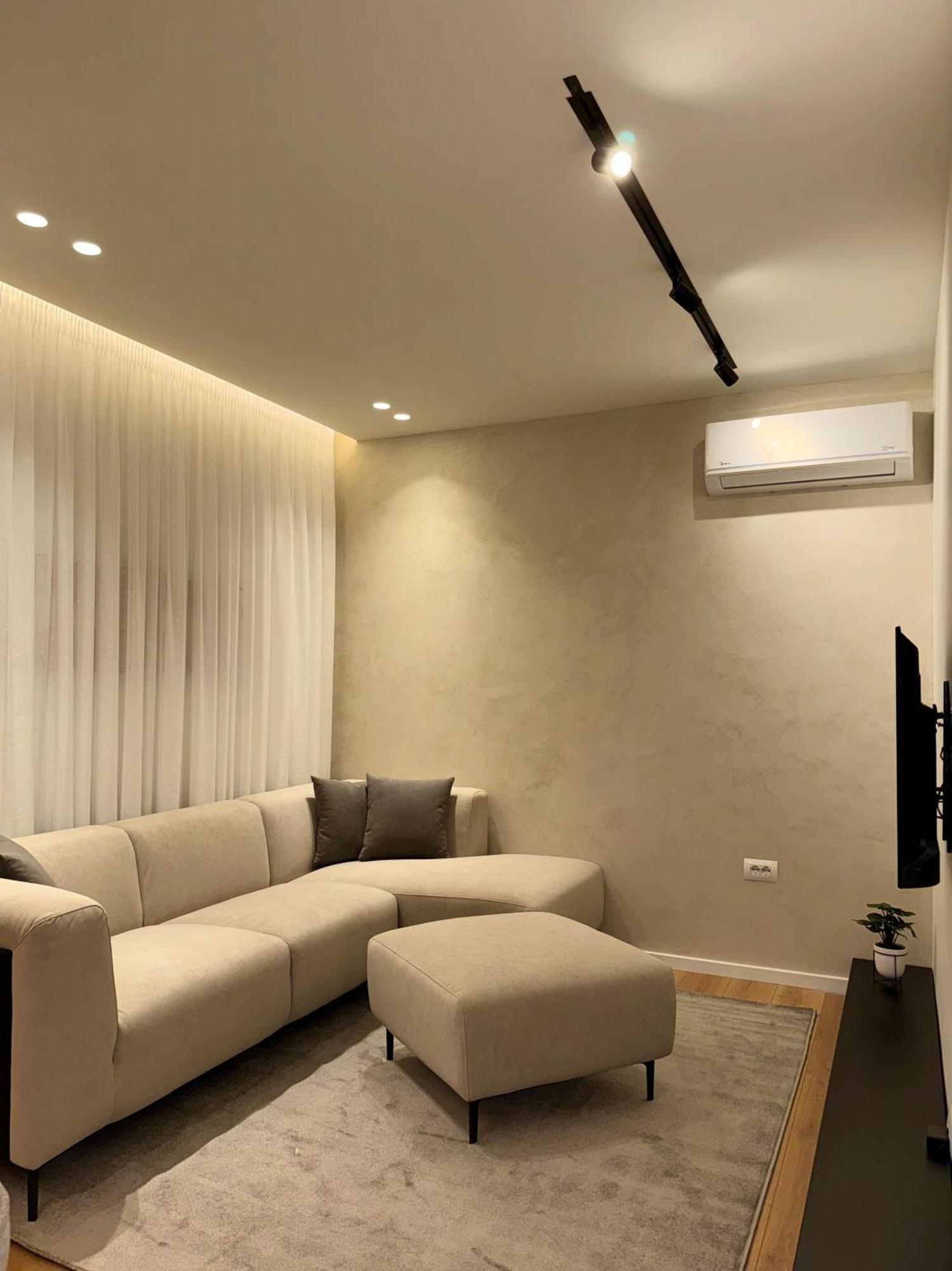 Incasso City Center Apartment Tiranë Ngoại thất bức ảnh